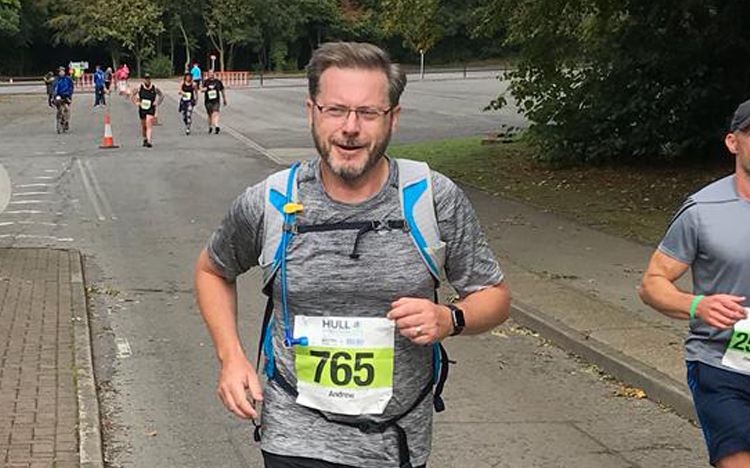Our very own Andrew Robinson runs The Hull Marathon 2018